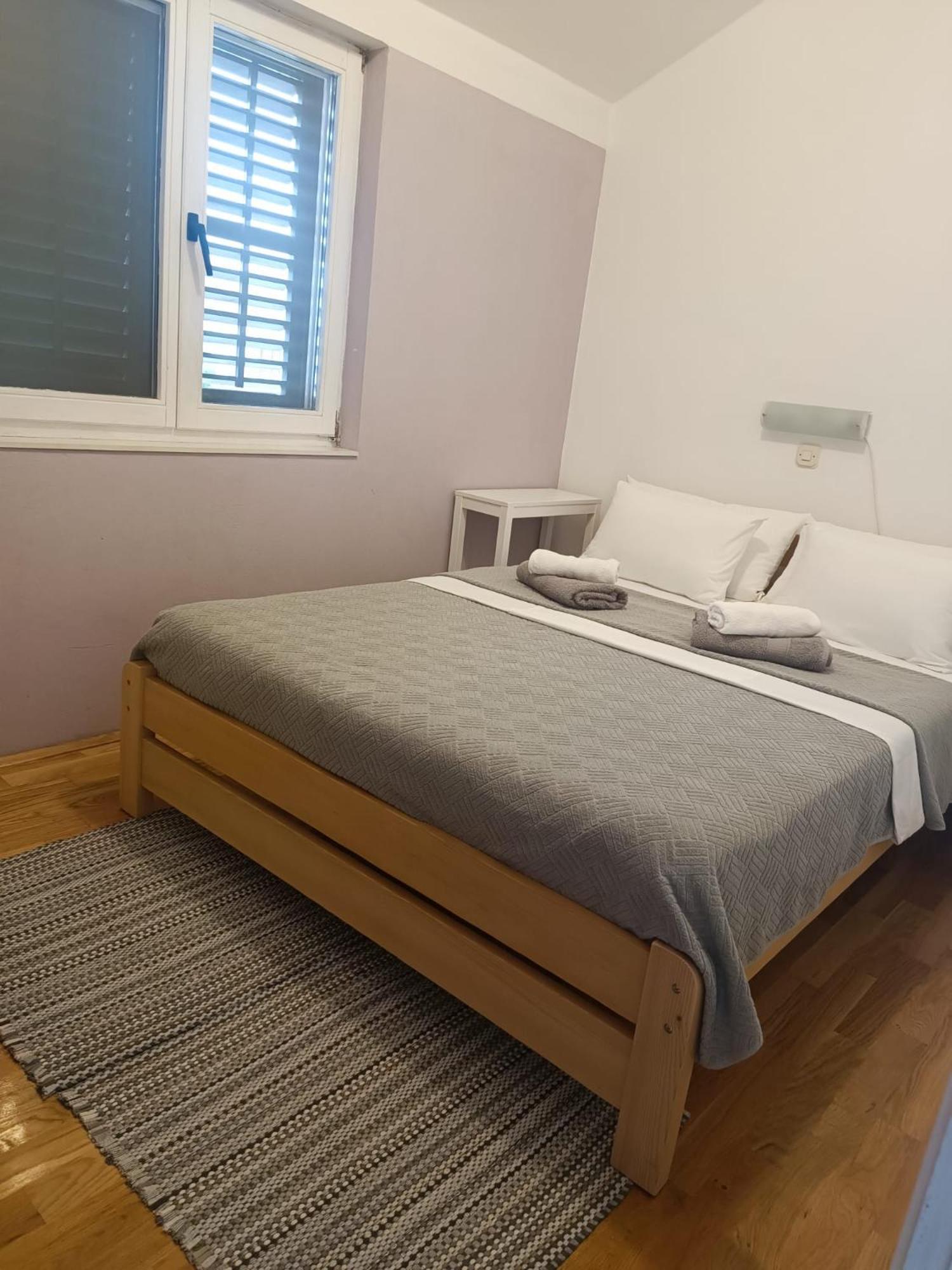 Apartmani Labud Sukošan Екстериор снимка