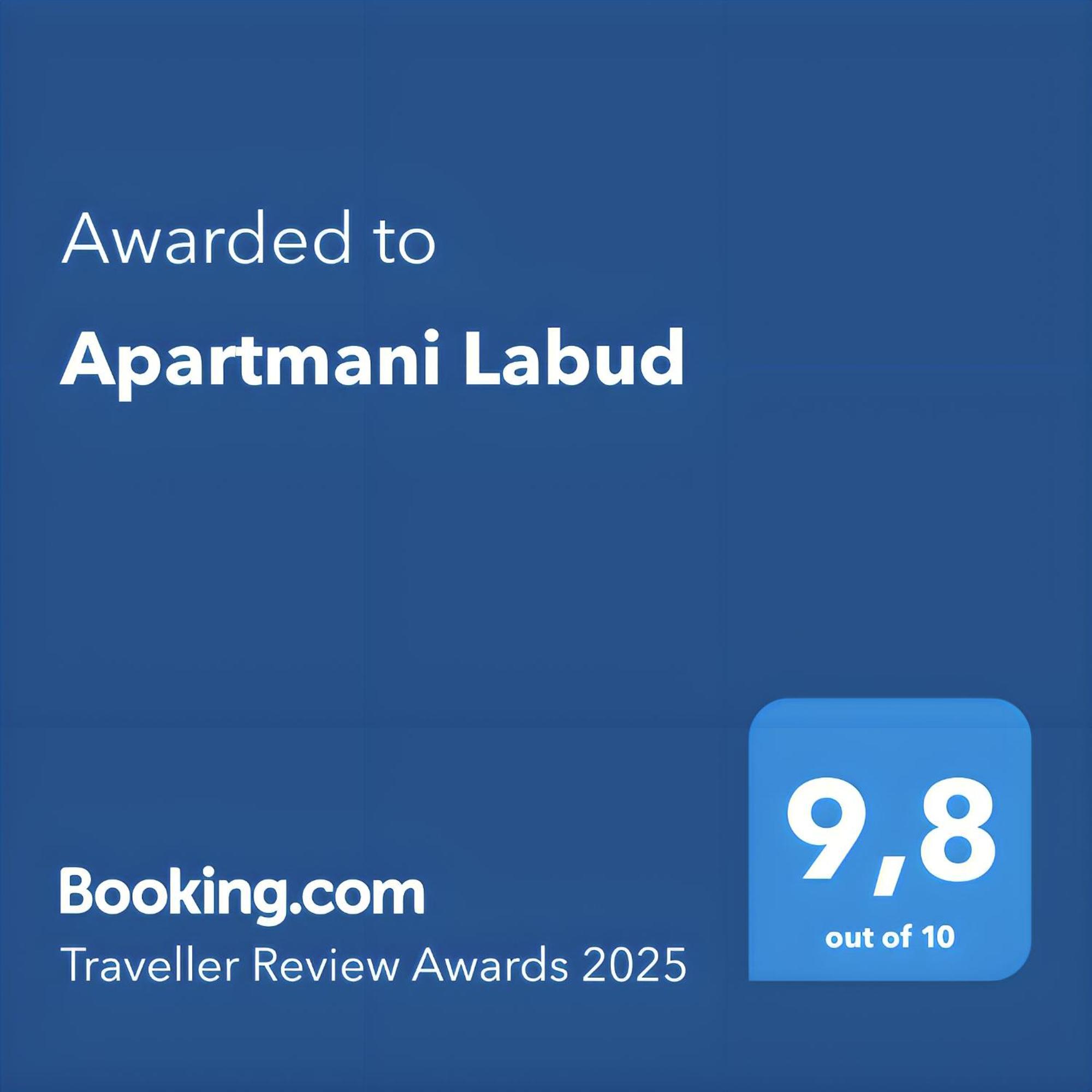 Apartmani Labud Sukošan Екстериор снимка