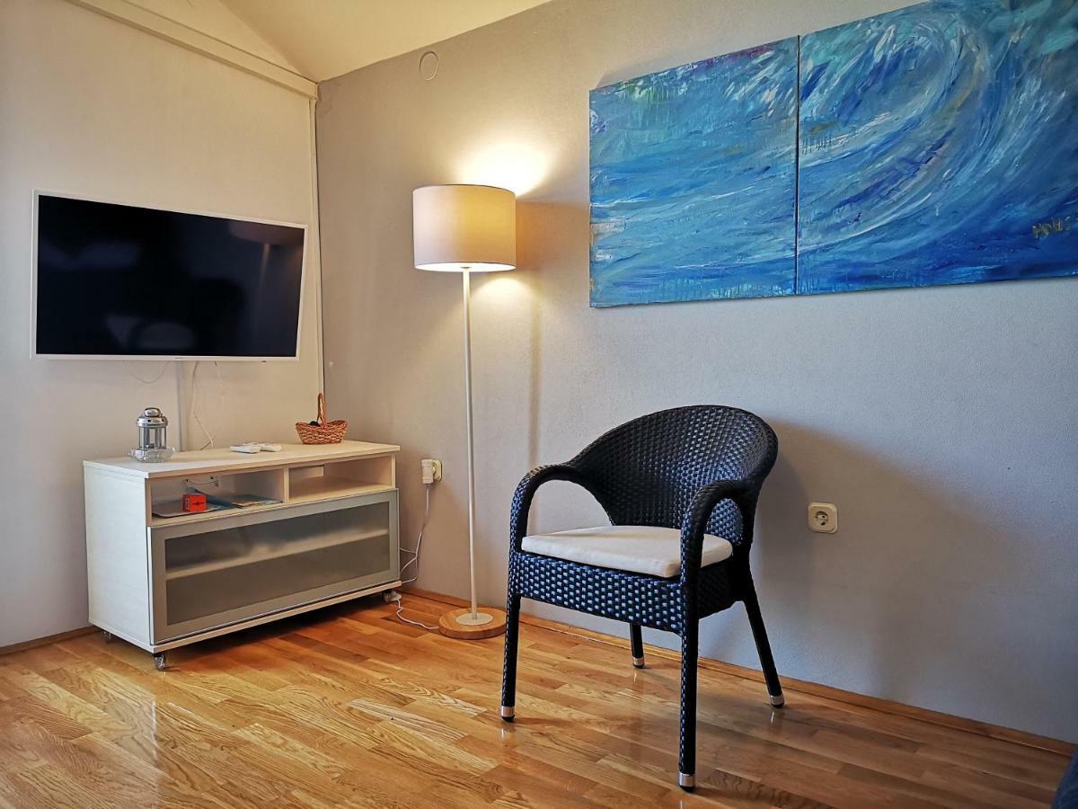 Apartmani Labud Sukošan Екстериор снимка