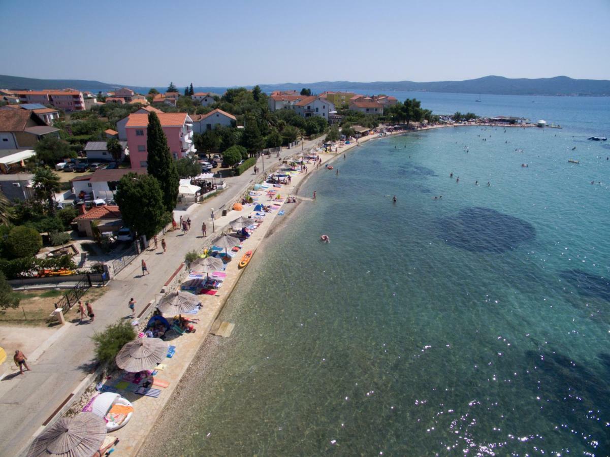 Apartmani Labud Sukošan Екстериор снимка